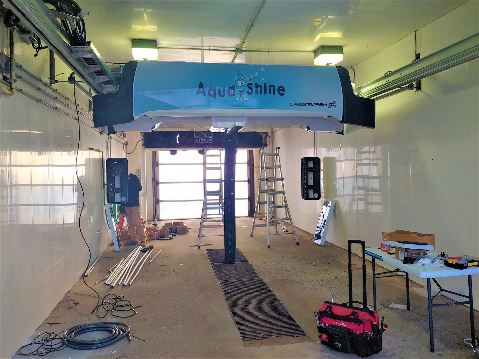 Automatic Bay